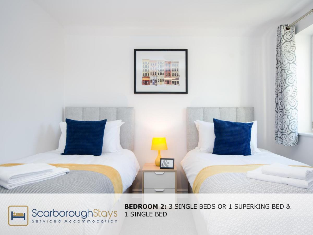 Hibernia Place, 3 Bedroom Townhouse With Patio & Seating Area - Free Parking Scarborough Eksteriør bilde