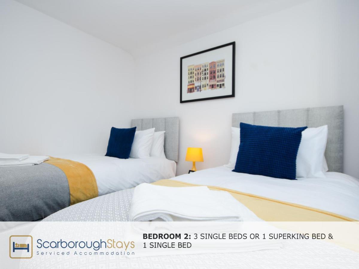Hibernia Place, 3 Bedroom Townhouse With Patio & Seating Area - Free Parking Scarborough Eksteriør bilde