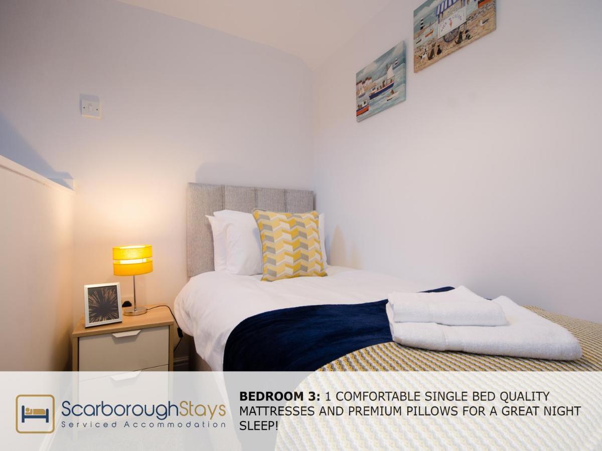 Hibernia Place, 3 Bedroom Townhouse With Patio & Seating Area - Free Parking Scarborough Eksteriør bilde