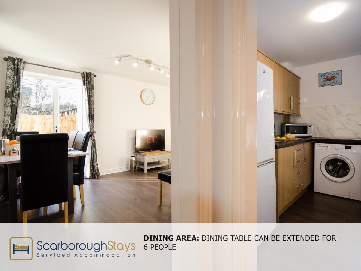 Hibernia Place, 3 Bedroom Townhouse With Patio & Seating Area - Free Parking Scarborough Eksteriør bilde